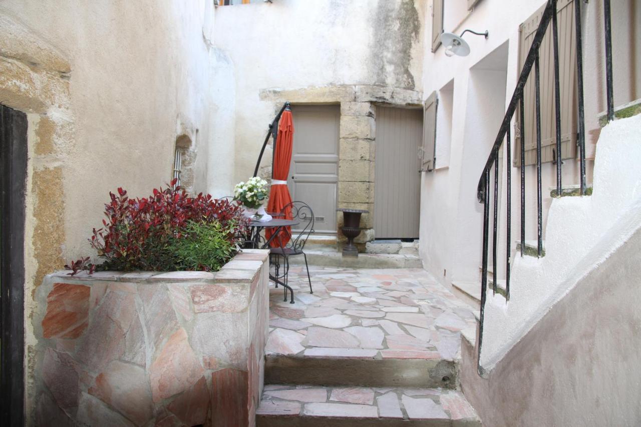 Le Passage Apartamento Lourmarin Exterior foto